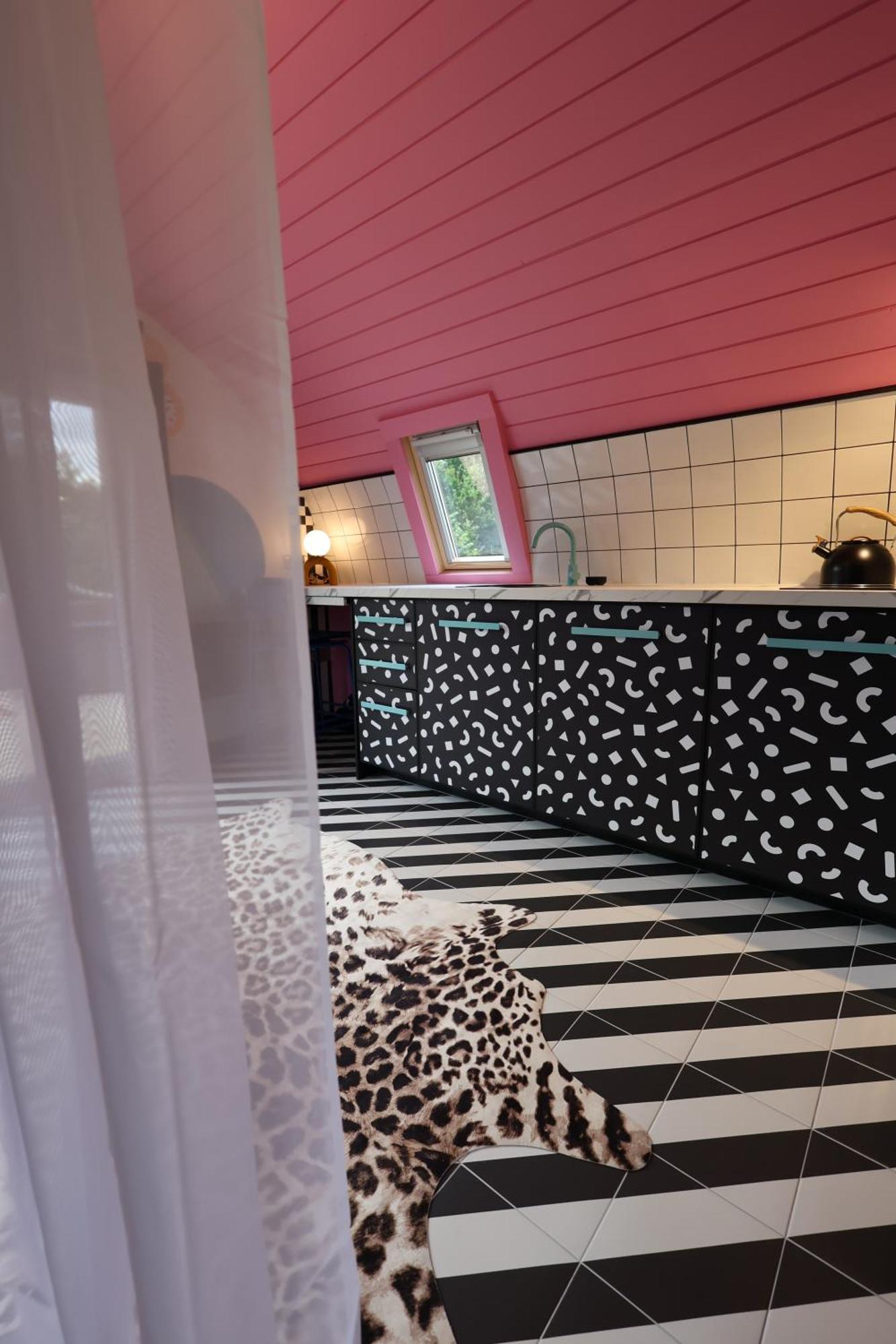 Ammonite Glamping Pod & Hot Tub Διαμέρισμα Hungerton Εξωτερικό φωτογραφία